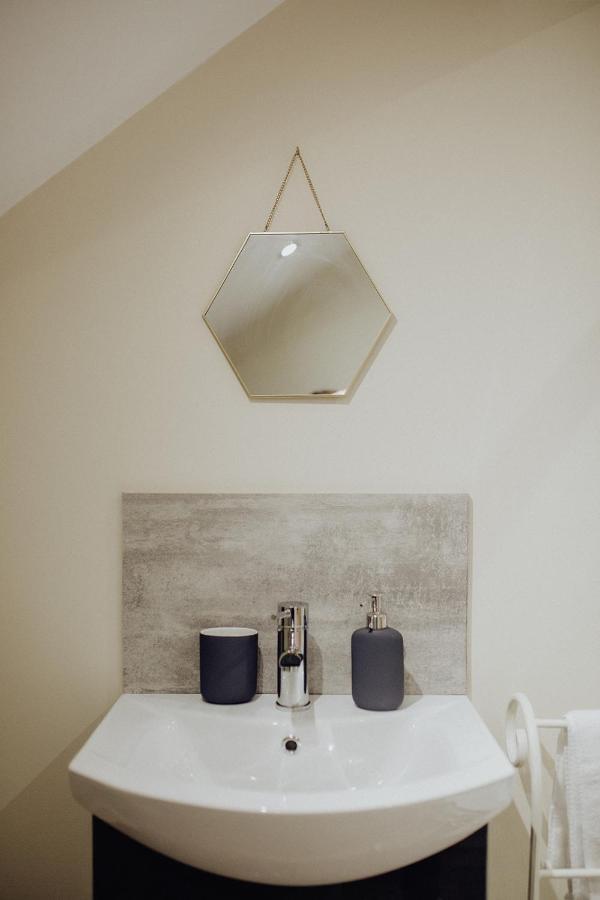 Betty'S Loft Appartement Lisburn Buitenkant foto